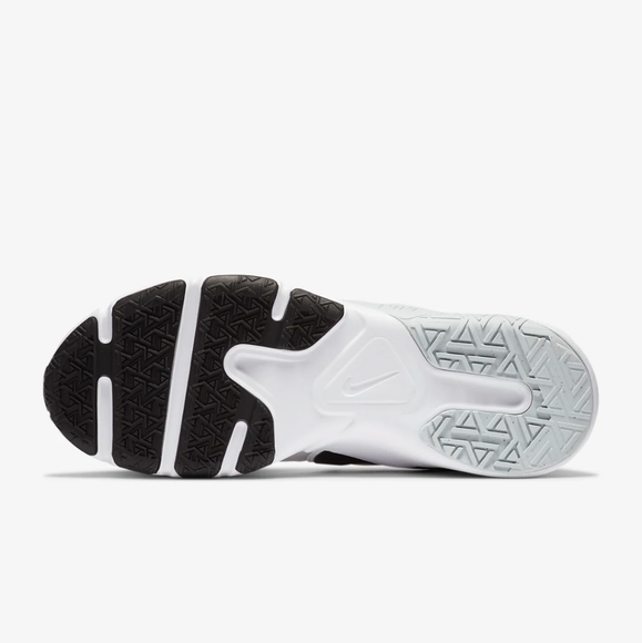 Nike Legend Essentials 2 - Picture 5 of 7